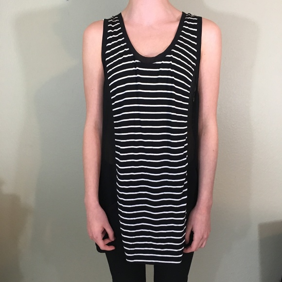 BCBG Maxazria Striped Racer Back Tunic Top, Medium - Picture 1 of 8